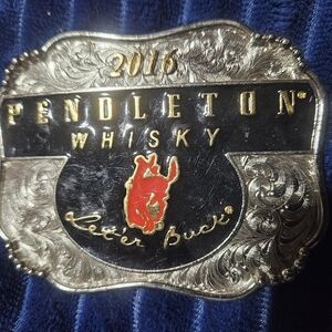 Mens 2016 Pendelton Whiskey Belt Buckle